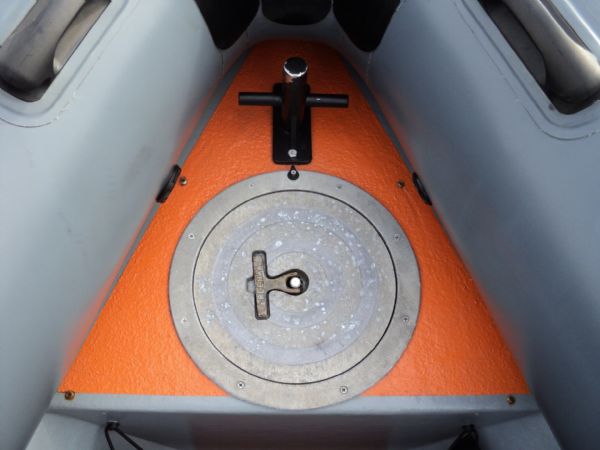 Boat Details – Ribs For Sale - Ribquest 10m RIB with Twin Suzuki 300HP 4 Stroke Outboard Engines