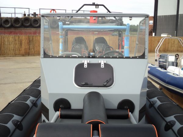 Boat Details – Ribs For Sale - Ribquest 10m RIB with Twin Suzuki 300HP 4 Stroke Outboard Engines