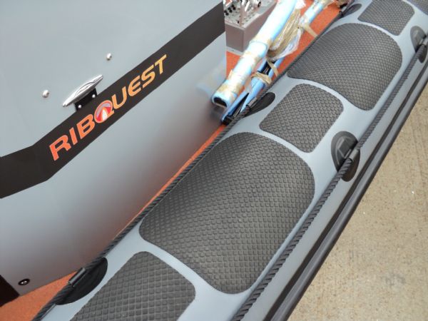 Boat Details – Ribs For Sale - Ribquest 10m RIB with Twin Suzuki 300HP 4 Stroke Outboard Engines