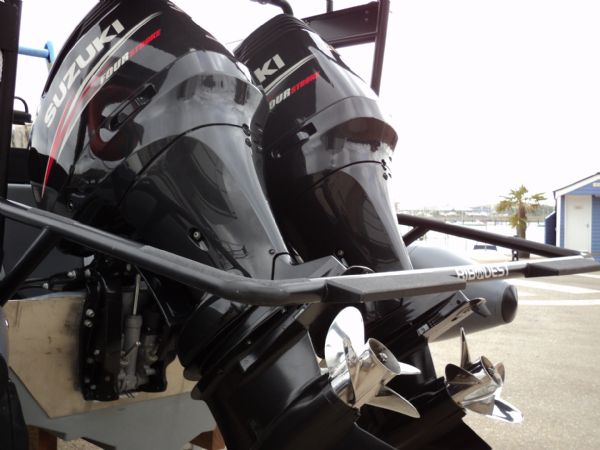 Boat Details – Ribs For Sale - Ribquest 10m RIB with Twin Suzuki 300HP 4 Stroke Outboard Engines