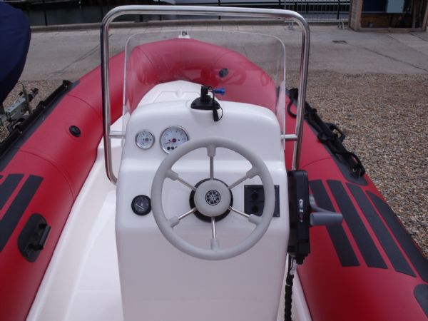 Boat Details – Ribs For Sale - Zodiac Pro 9 4.7m RIB with Suzuki 50HP 4 Stroke Outboard Engine