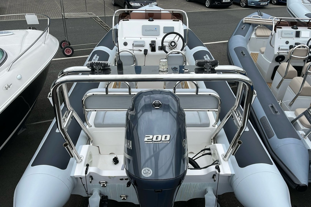 1921 - BALLISTIC 6.5 RIB WITH YAMAHA F200GETX AND TRAILER._3.jpg