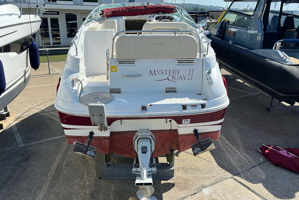 2001 Chris Craft 248 Express Cruiser Volvo Penta Gi 5.0 V8