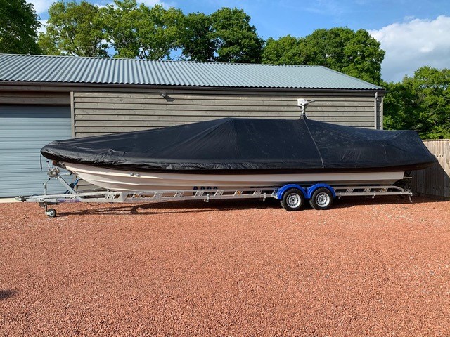 2009 Hunton 1005 RIB Twin Mercury Verado 300 L6 Supercharged Outboards.