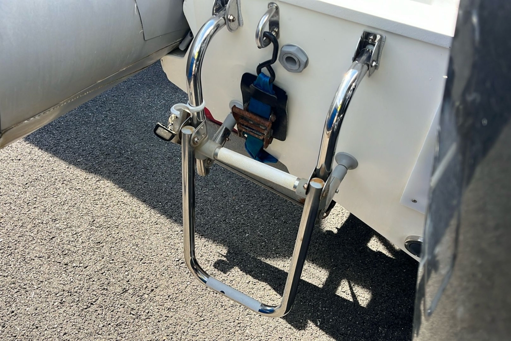 Boat Details – Ribs For Sale - 2011 (Commissioned 2016) Zodiac RIB PRO Open 650 Mercury F115 CT (Command Thrust) Indespension Roller trailer