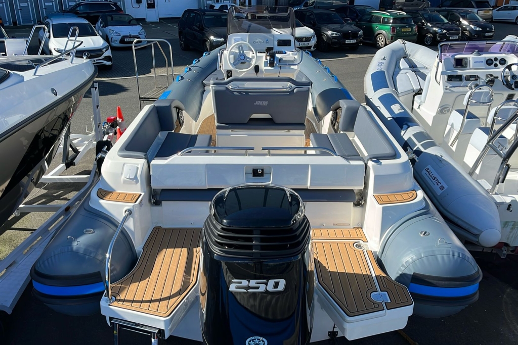 2023 Joker Boat Clubman 22 Plus Suzuki DF250 V6