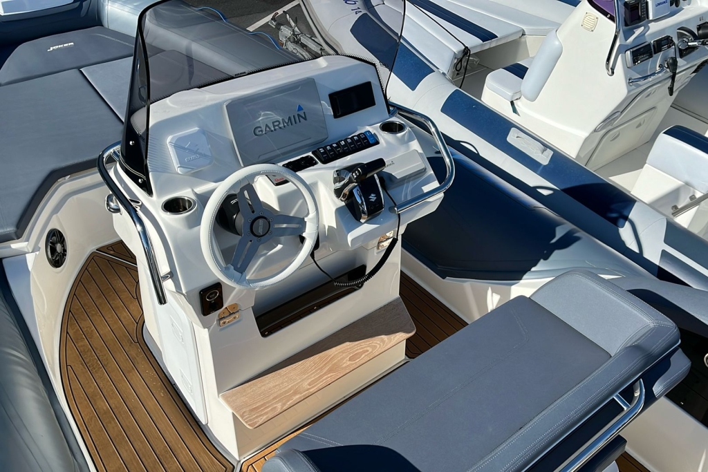 2023 Joker Boat Clubman 22 Plus Suzuki DF250 V6